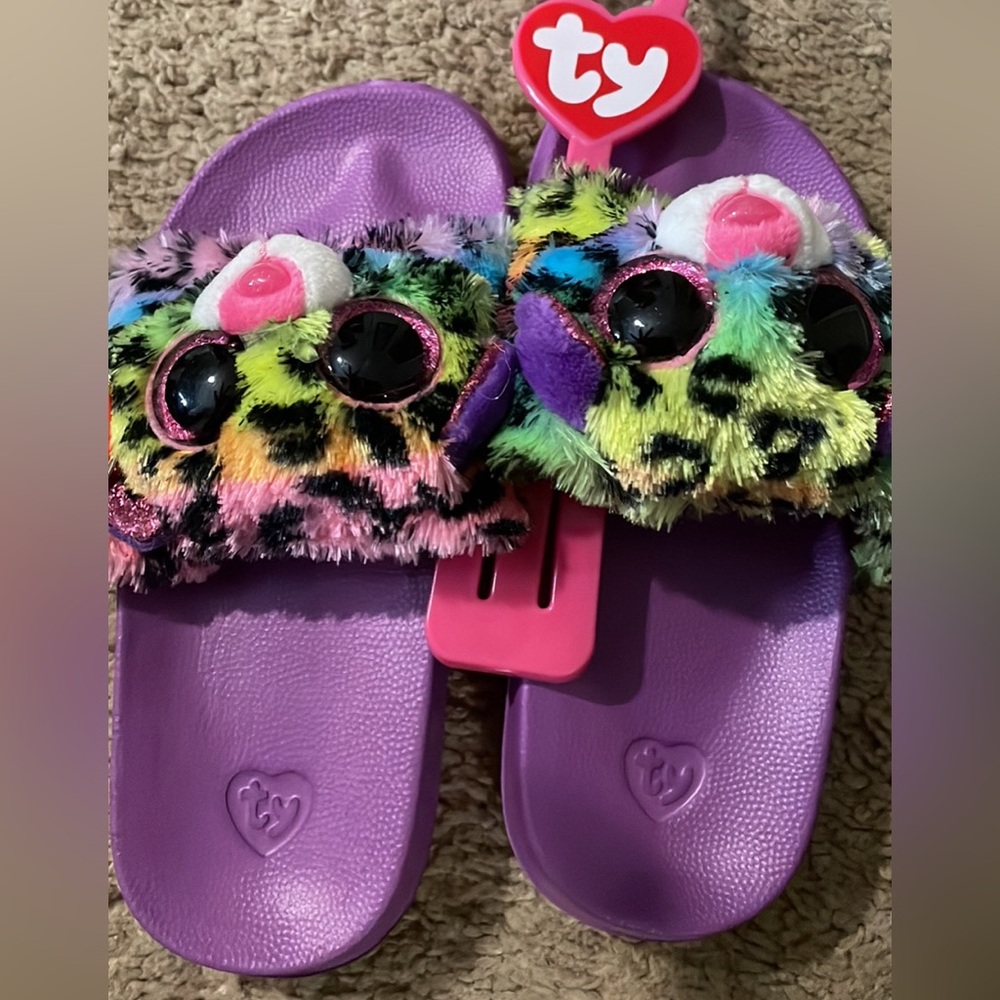 Girl slides TY size 11-13 toddler